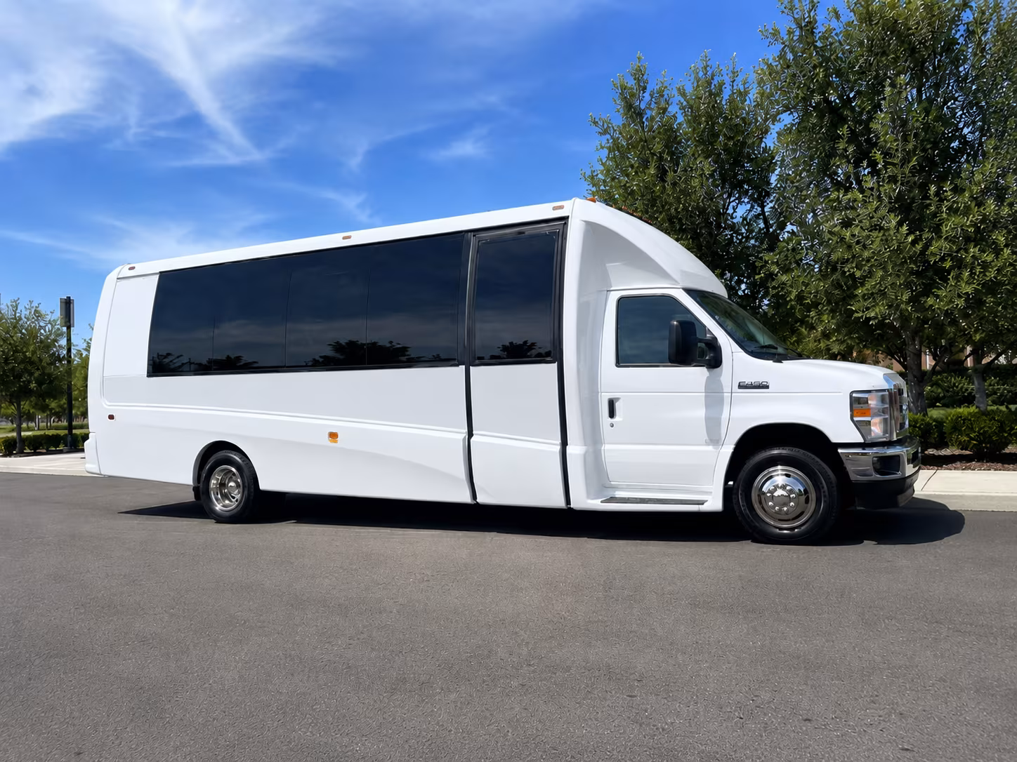 book a bus for your next airport transfer 4