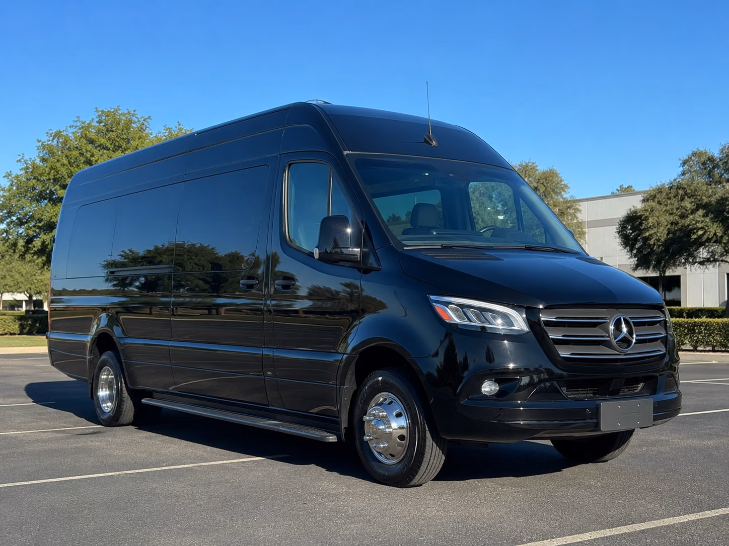 book a bus for your next birthday 1