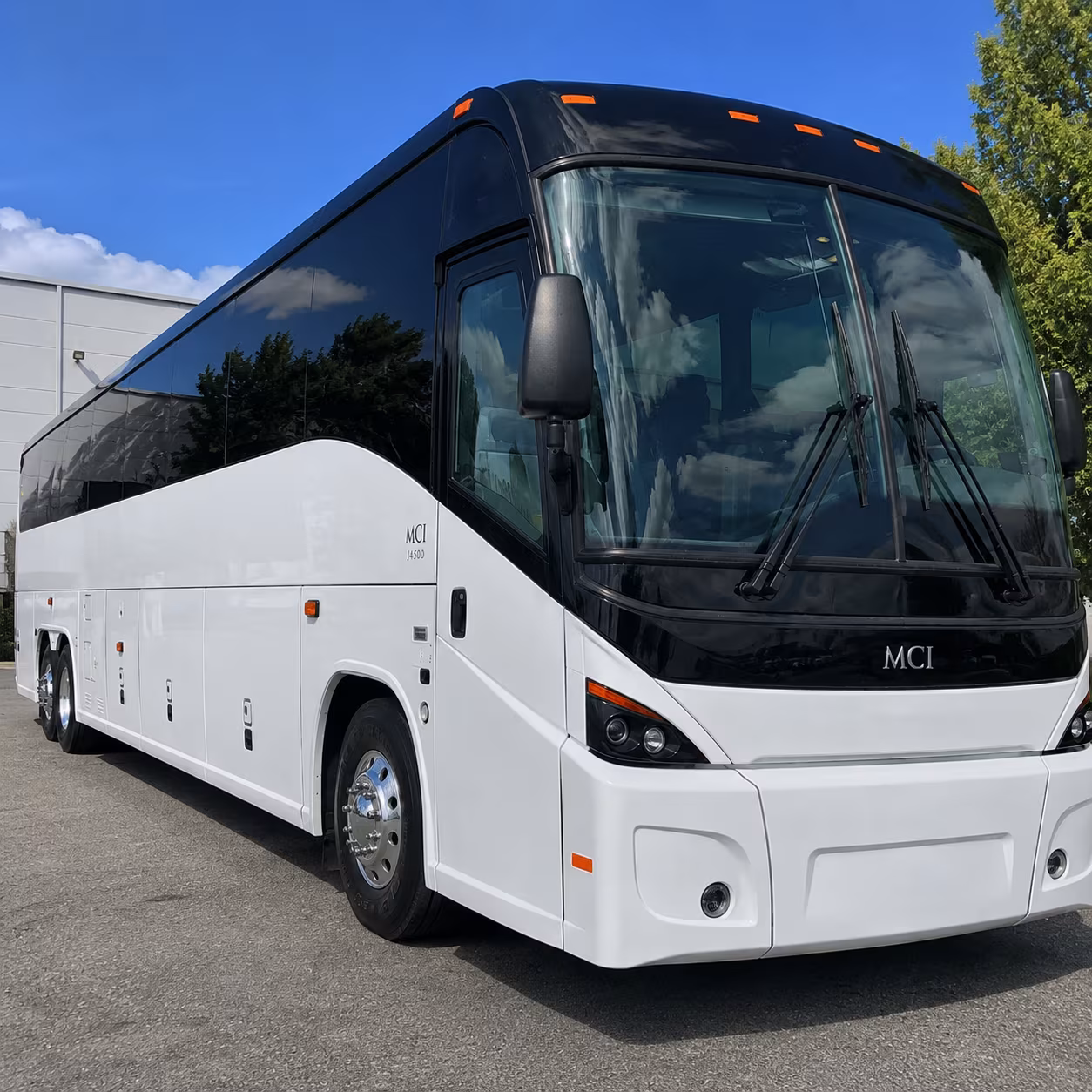 charter buses to the albuquerque convention center and nearby hotels