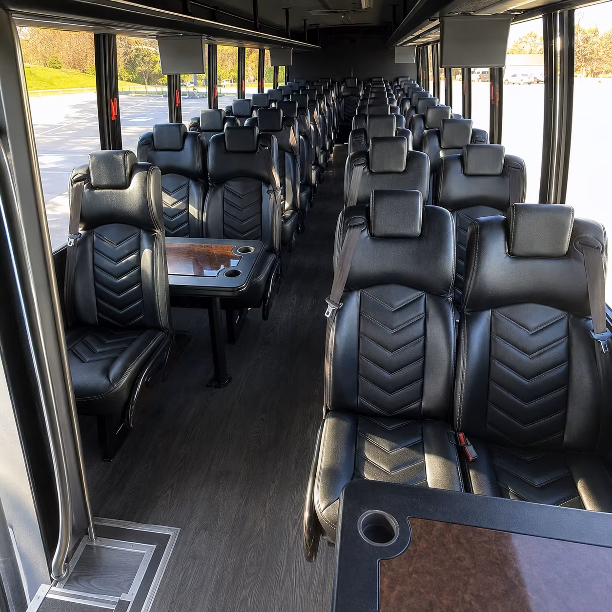 rent a minibus in albuquerque for a stress free prom night